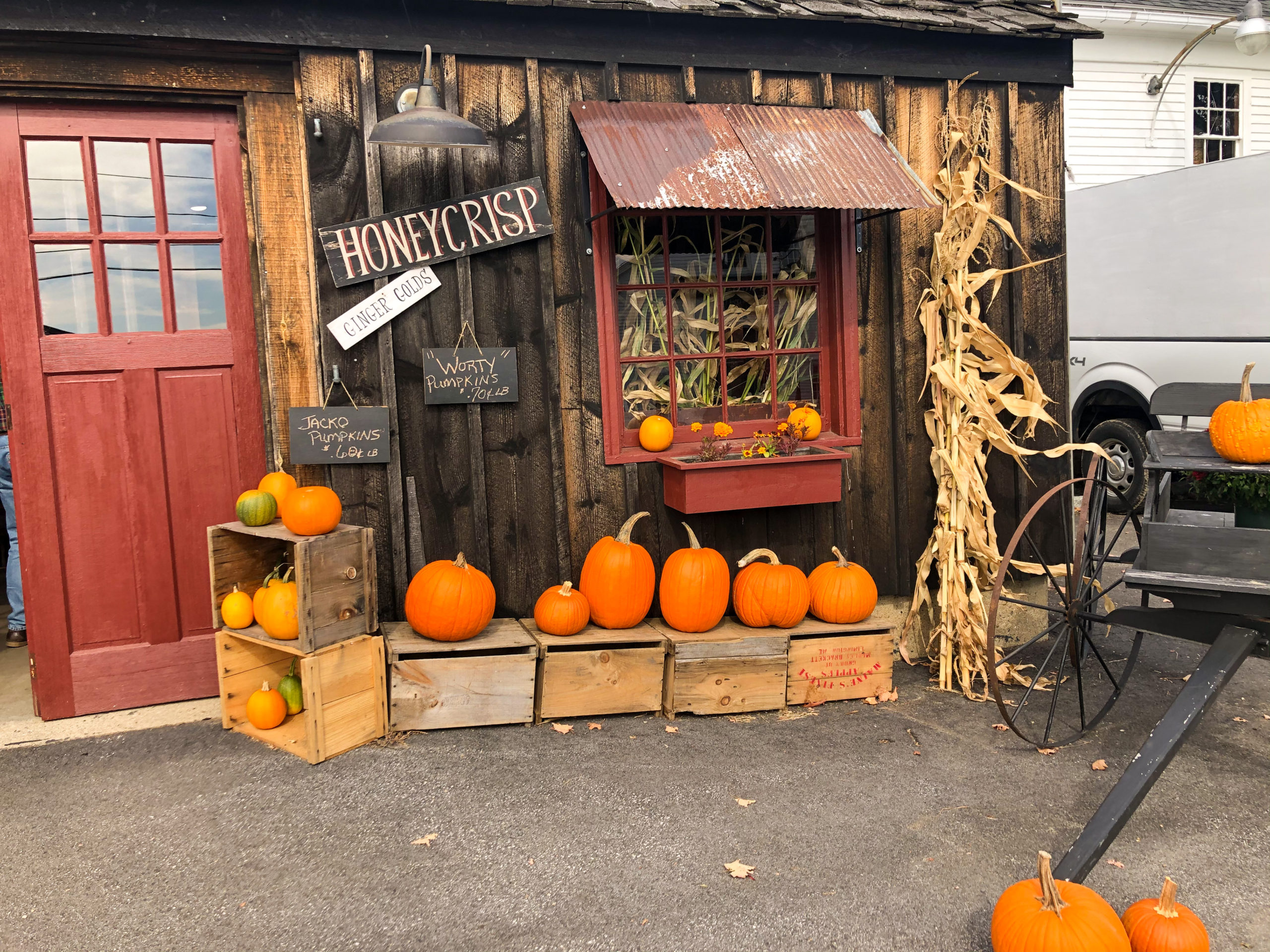 Farm Store at Bracketts Orchard